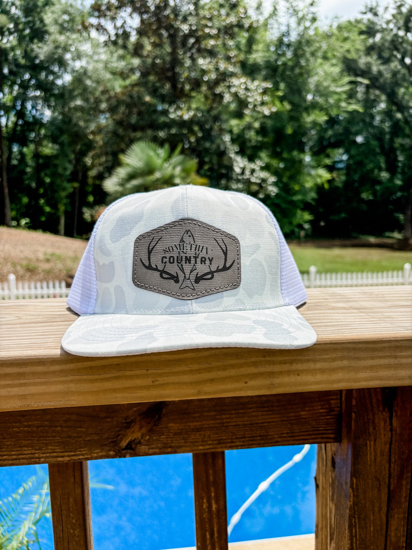 Somethin' Country Leather Patch Hat - light grey
